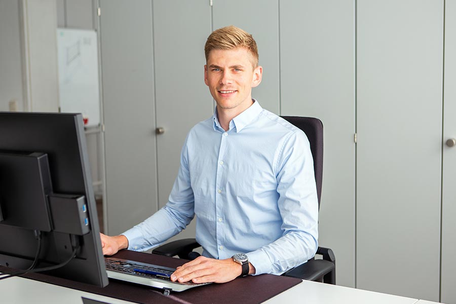 Mario Hess, Purchasing Manager